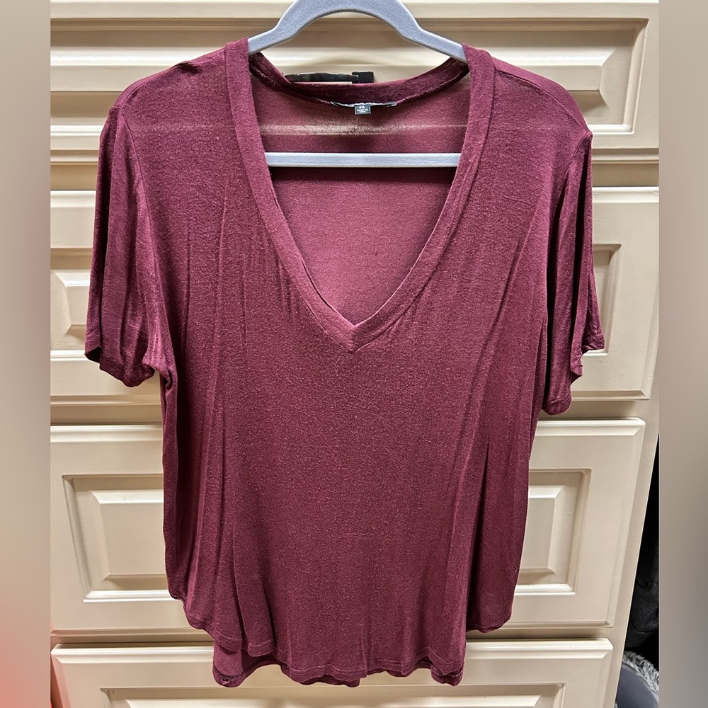 Lulus t-shirt